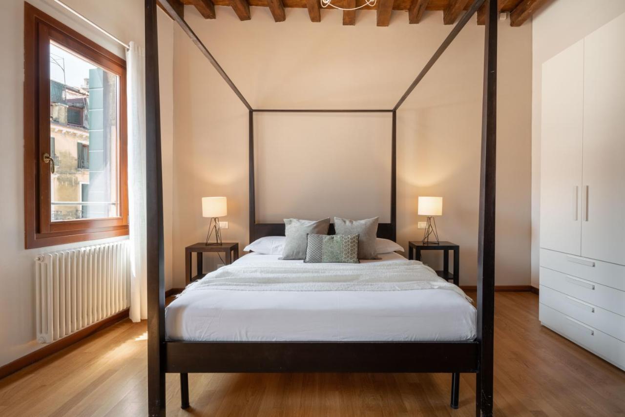 Design Palace Apartment By Wonderful Italy Венеція Екстер'єр фото