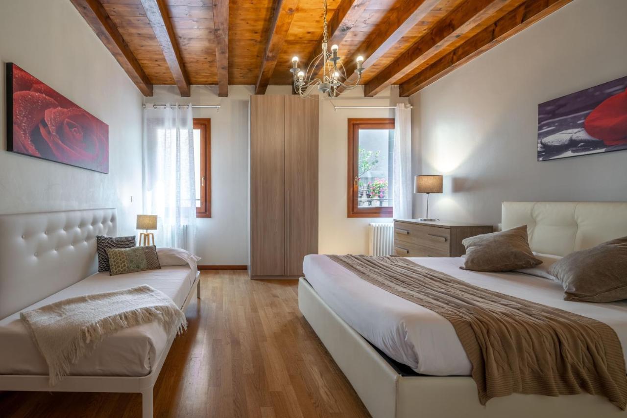 Design Palace Apartment By Wonderful Italy Венеція Екстер'єр фото